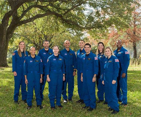 NASA's newest astronaut class begins training in Houston