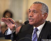 Ex-astronaut Charles Bolden confirmed as new NASA head