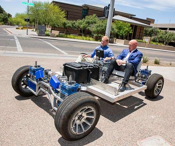 Bill Nelson, Mark Kelly praise how ASU involves students in missions