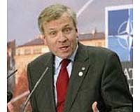 NATO asks Pakistan for more help over extremists