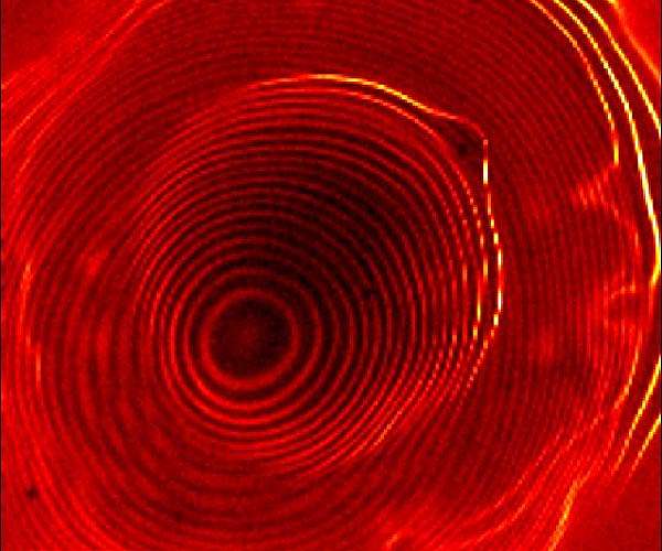 Quantum dots boost perovskite solar cell efficiency and scalability