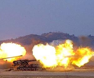 N. Korea twice fires shells near border: Seoul