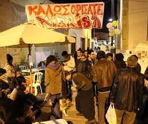 Youths occupy buffer zone in bid to reunify Cyprus