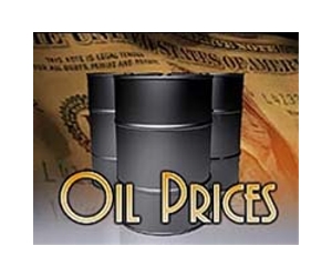 Oil mixed as US facilities avoid hurricane's fury