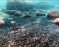 Oil spill fears for ship stranded on Pacific reef