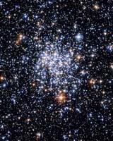 Hubble Captures Pair Of Nearby Strings Of Cosmic Jewels