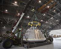 NASA tests Orion recovery procedures