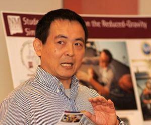 NMSU celebrates professor for garnering U.S. patent on reduced-gravity technology