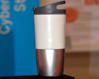 Smart Cup Turns Hydration into a Science