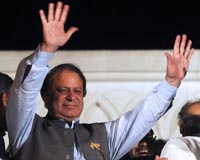 Pakistani premier to attend Indian PM-elect Modi's swearing-in