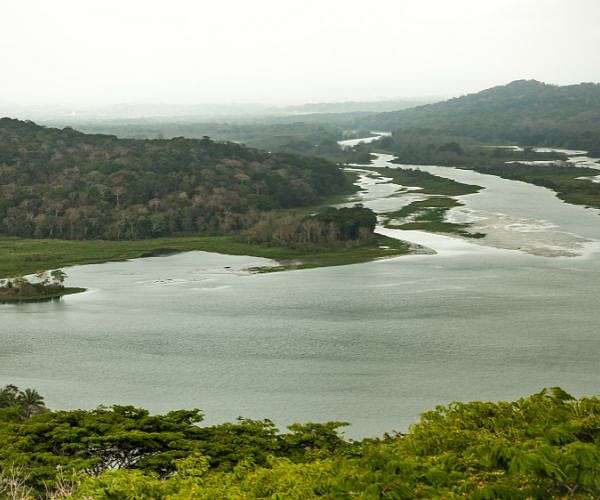 Mine operator suspends arbitration against Panama