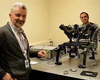 Clever use of mirrors boosts performance of light-sheet microscope