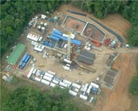 Indigenous Peruvians occupy oil wells