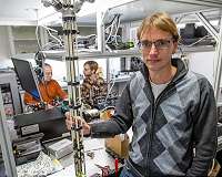 First step towards photonic quantum network