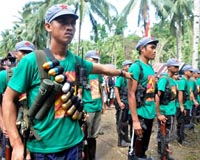Philippines' Duterte cancels communist peace talks