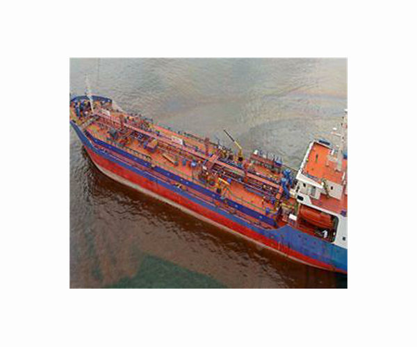 Italian ship inspects tanker which capsized off Tunisia