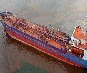 Philippine refiner claims responsibility for diesel spill