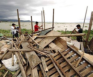 Over 100 dead after Philippine typhoons