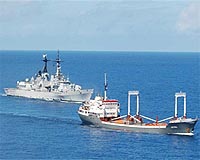 British ship disarms suspected pirate skiffs: US Navy