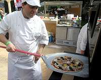 3D Pizza Printer to Feed Hungry Astronauts in Deep Space