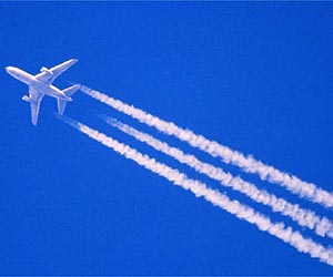 EU court backs bloc in airlines emissions fight
