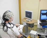Potential brain-machine interface for hand paralysis