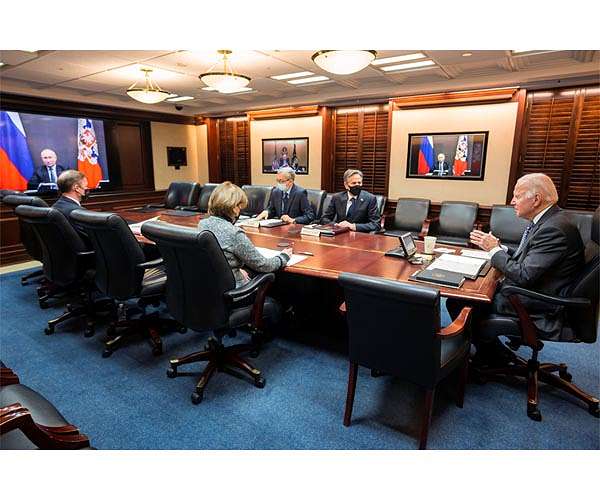 Biden and Putin to offer rival visions one year into Ukraine war