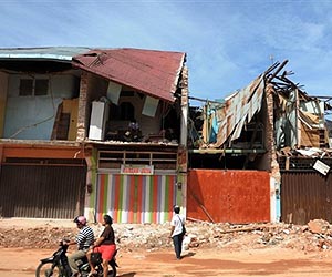 Indonesia's disaster-ready schools pass quake test