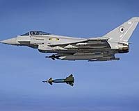 U.K., Japan deepen defense ties, pursue joint projects