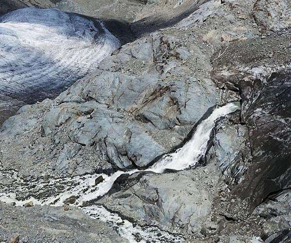 Amid melting glaciers, Swiss vote on new climate law