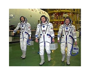 Russia delays commercial space launches after crash