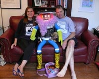 Hitchhiking robot thumbs its way across Canada