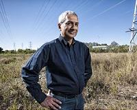 Roadside air can be more charged than under a high-voltage power line