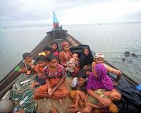 ASEAN leaders tackle Rohingya crisis and urge South China Sea calm
