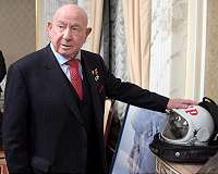'Road to Nowhere': Retired Cosmonaut Reveals How It Feels to Walk in Space
