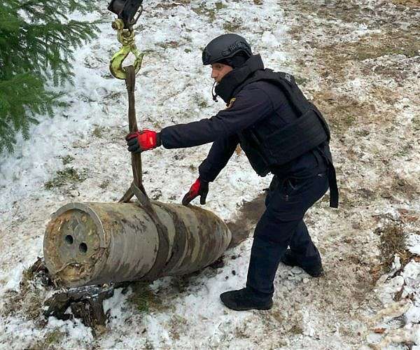 Ukraine's forensics experts trace foreign origins of Russian arms