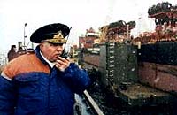 Official Team To Examine Kursk Wreck Immediately