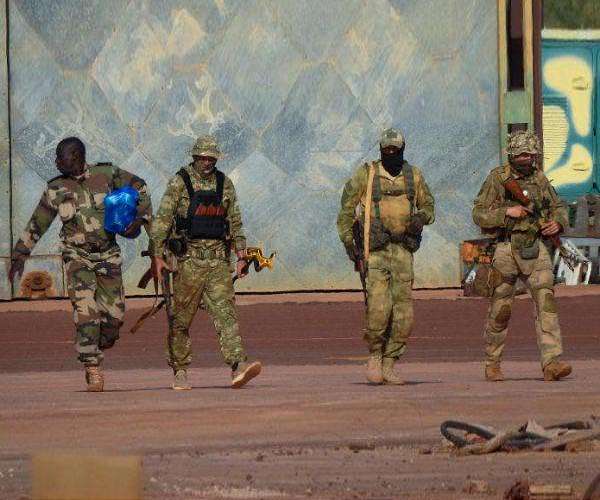 Tears and defiance in Sumy as Russia batters city; EGuinea denies sending troops
