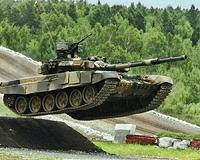 Ukraine's pro-Russia rebels stage rare tank exercises