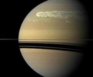 Massive storm pulls water and ammonia ices from Saturn's depths