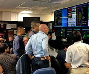 Plasma experiment demonstrates admirable self-control