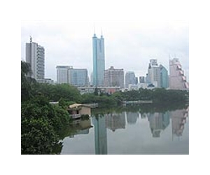 China launches first carbon trading scheme