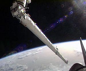 STS-134 Crew Completes First Full Day in Space