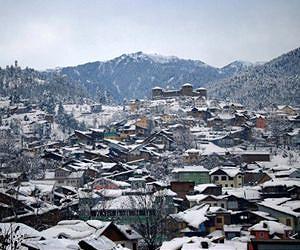Six die in Indian Kashmir freeze