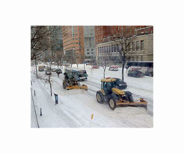 Winter snow no barrier for cyclists in Montreal