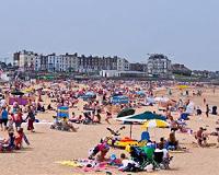 August equals July as hottest month in modern times: UN