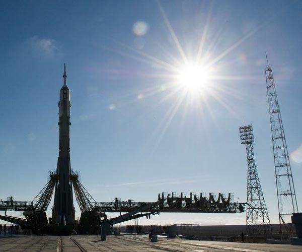 Russia postpones launch of rescue ship to space station