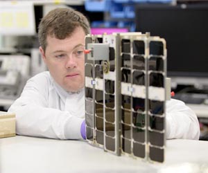 Boeing Delivers 2 Nanosatellites to US Air Force