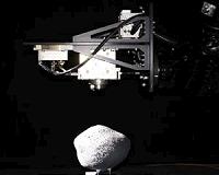 Robot arm simulates close approach of ESA's asteroid mission