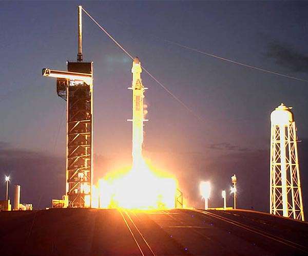 NASA, SpaceX launch climate science research to ISS